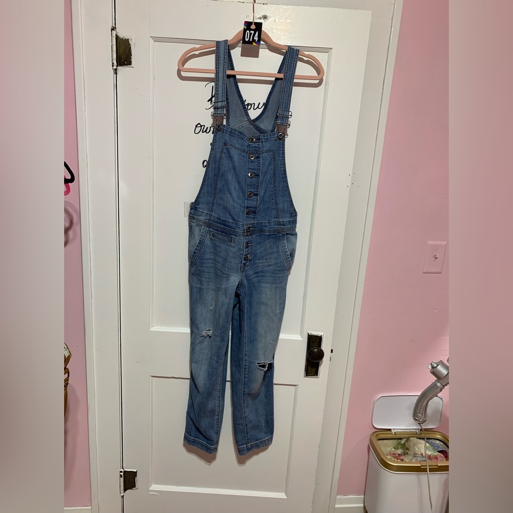 Free people, Jean bib overalls
Size 27